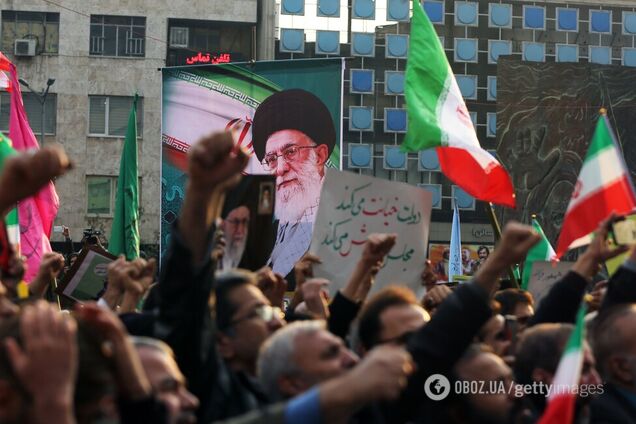 В Иране сотни погибли за четыре дня протестов: фото и видео