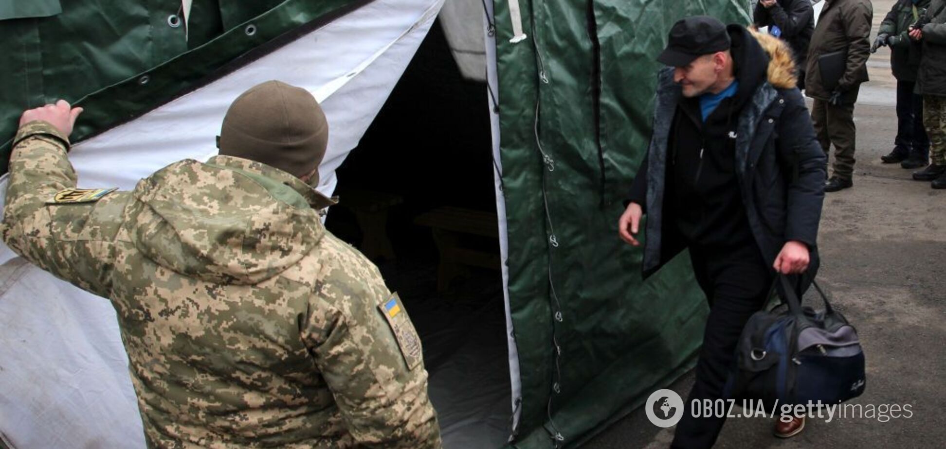 Освобожденных украинцев доставили в 'Феофанию': врачи рассказали о проблемах