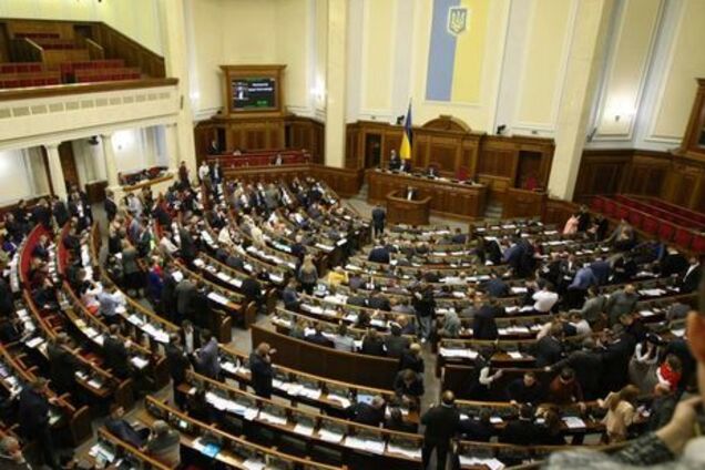 Перепутали документы: Рада жестко оконфузилась со вступлением в НАТО