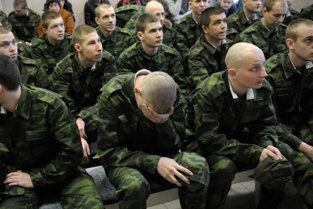 Не хотят служить Путину: в Крыму объявили охоту на призывников