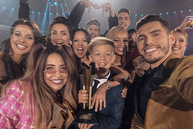 На голе тіло без ліфчика: Цибульська викликала ажіотаж відвертим вбранням на М1 Music Awards