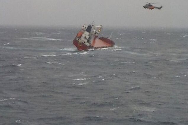 НП з українськими моряками біля берегів Греції: у МЗС розкрили подробиці