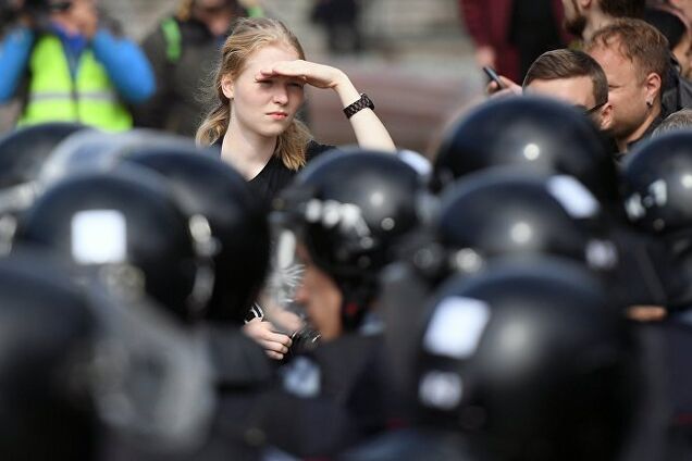 Россия находится в стремительном пике. А в конце взрыв