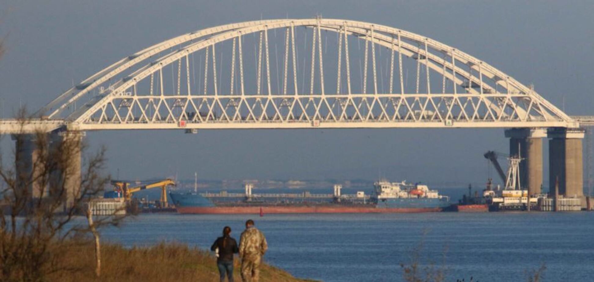 'Это не ваша земля!' Стало известно о мистических случаях с Крымским мостом и россиянами