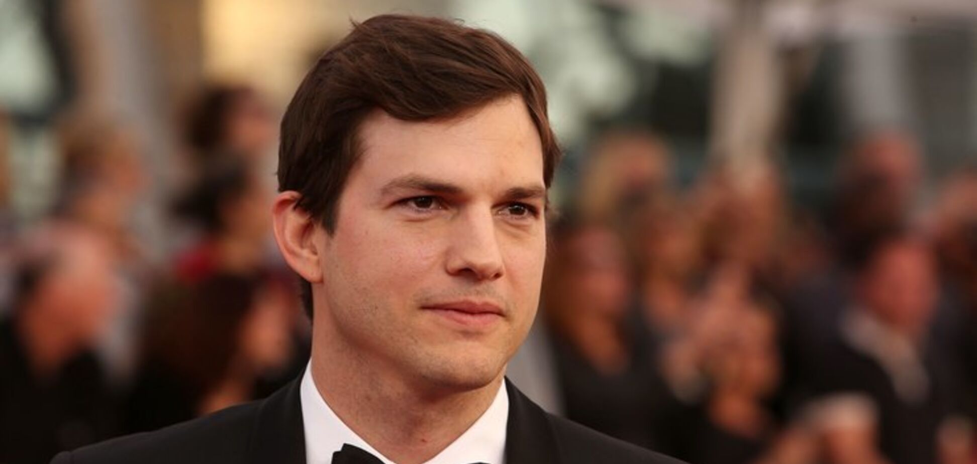 ''Можете написати мені'': зірка Голлівуду виклав у мережу свій номер