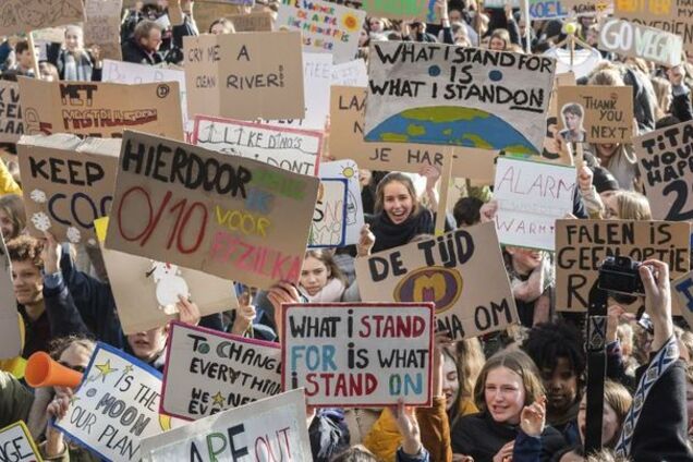 Бельгию охватили масштабные протесты подростков против политиков: что происходит