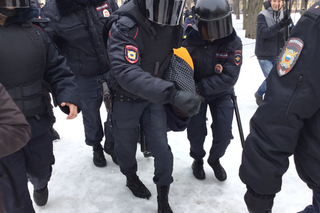 По всій Росії пройшов ''Марш материнського гніву'': що трапилося. Фото і відео