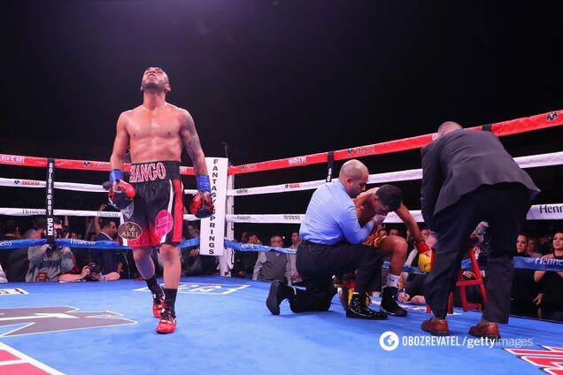 Нокдауны и нокаут: чемпиона мира сенсационно избили в США — опубликовано видео