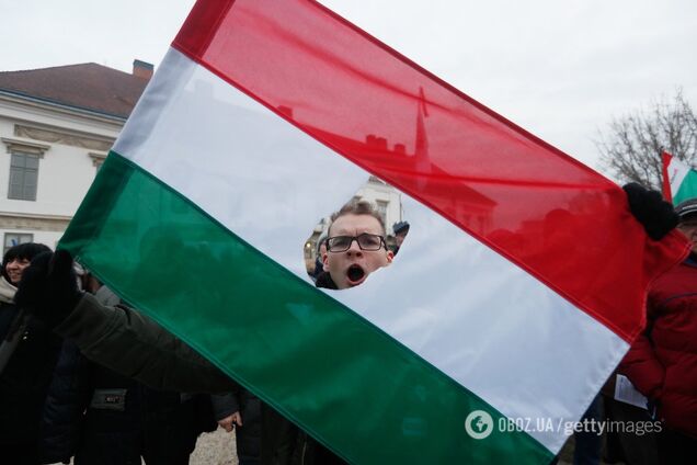 В Угорщині відкрили кримінальні справи проти 370 українців: що відбувається