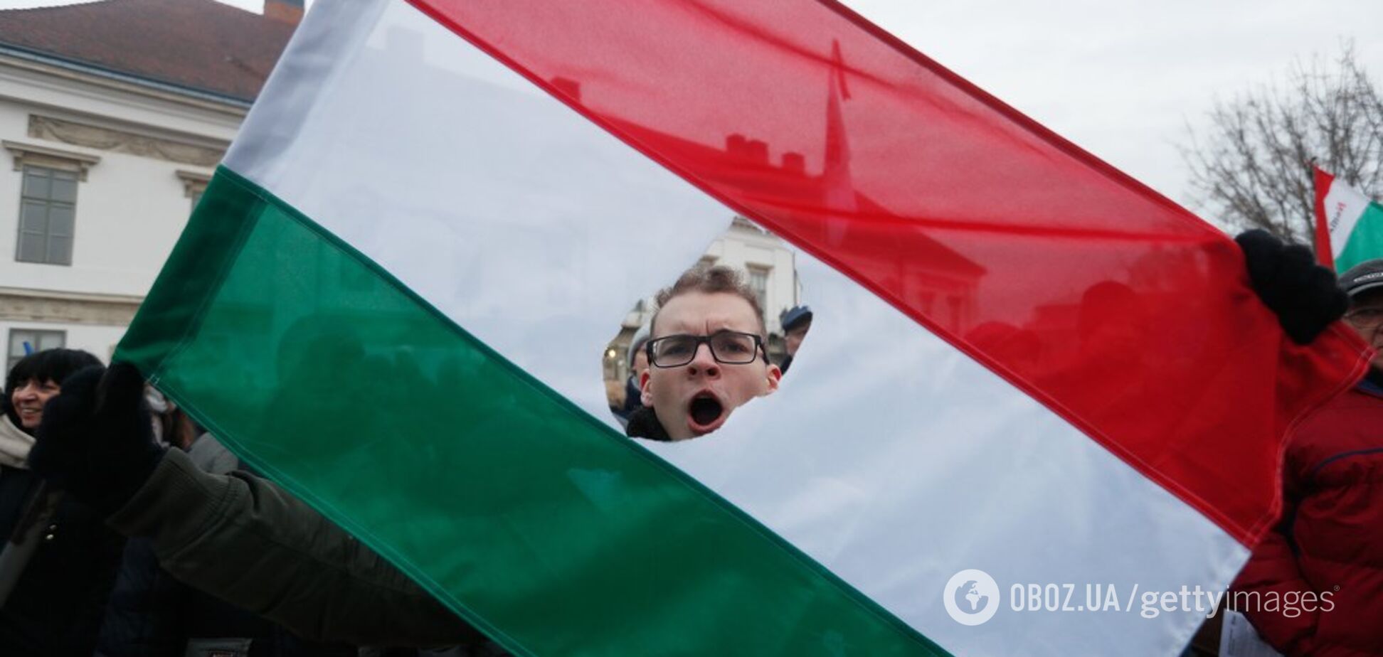 В Угорщині відкрили кримінальні справи проти 370 українців: що відбувається