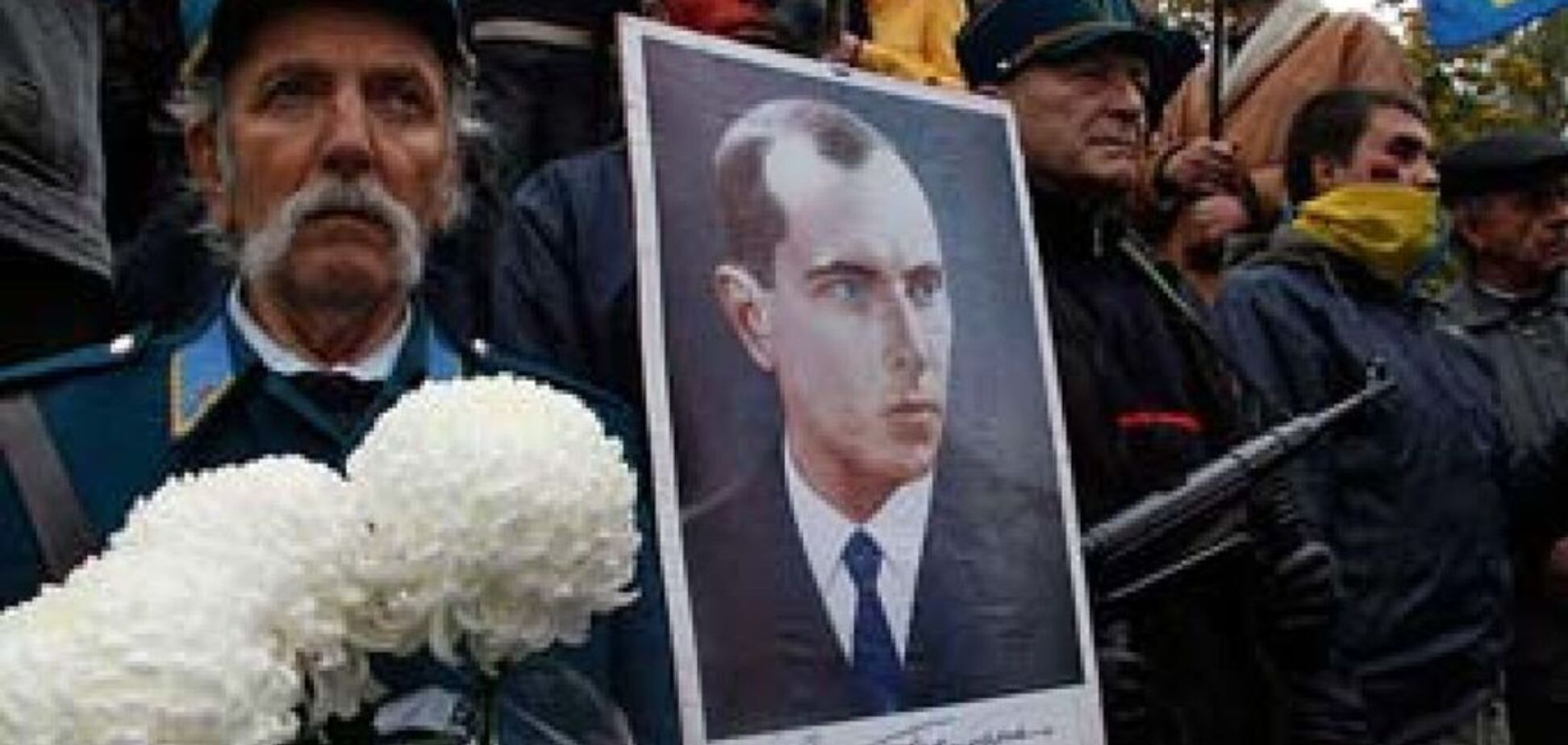 Россия и дальше пугает Украину Бандерой