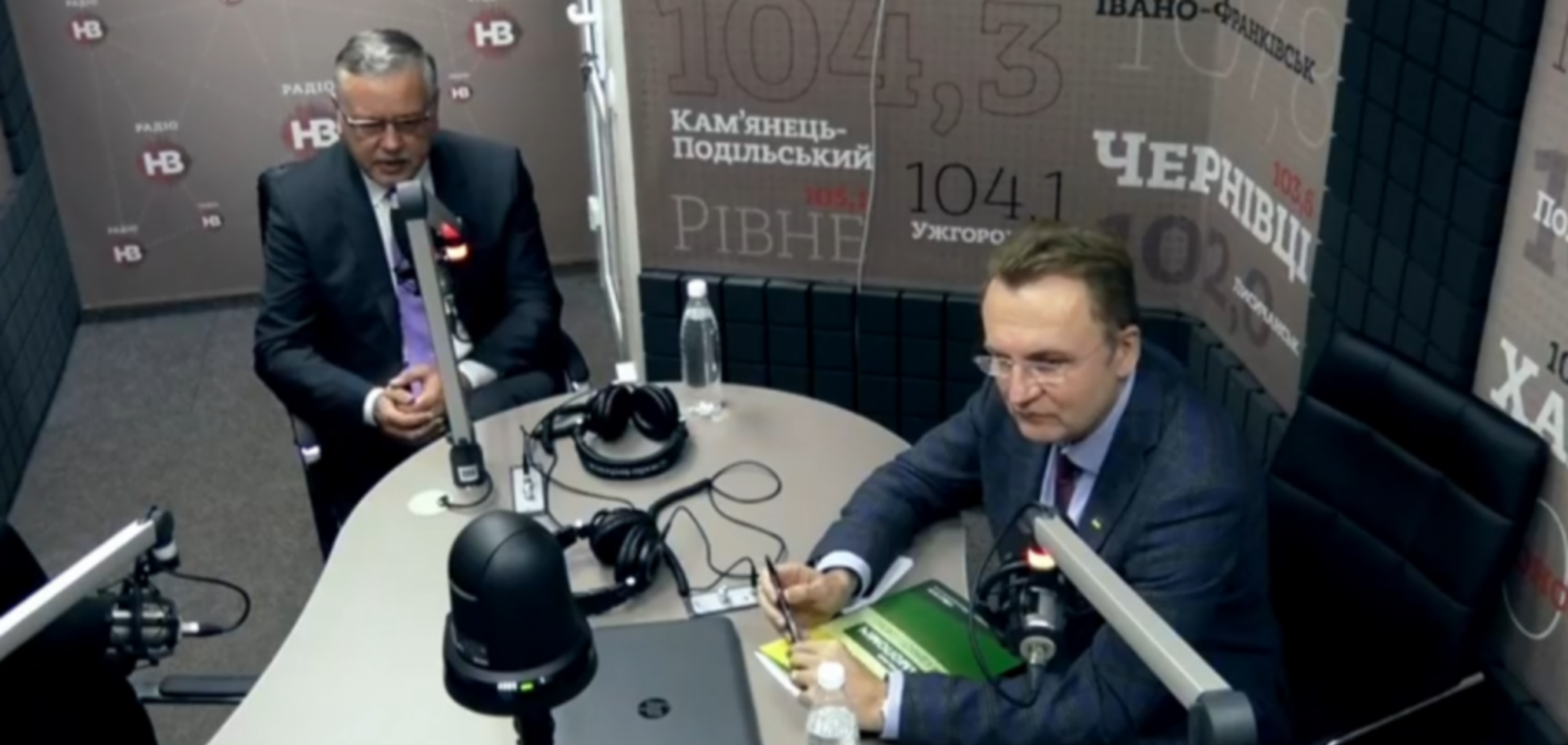 Обсуждение союза Гриценко и Садового: в СМИ попал тайный документ