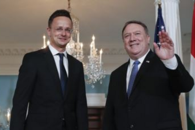 Помпео бачить, чиї вуха стирчать за угорсько-українським конфліктом