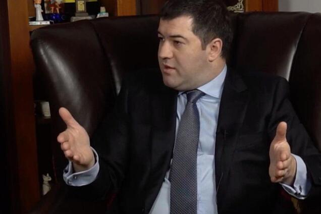 Різниця в зарплатах керівників держкомпаній і простих службовців повинна бути мінімальною – Насіров