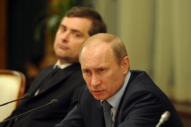 ''Чудес не бывает'': разбиты надежды Суркова на ''долгое государство Путина''