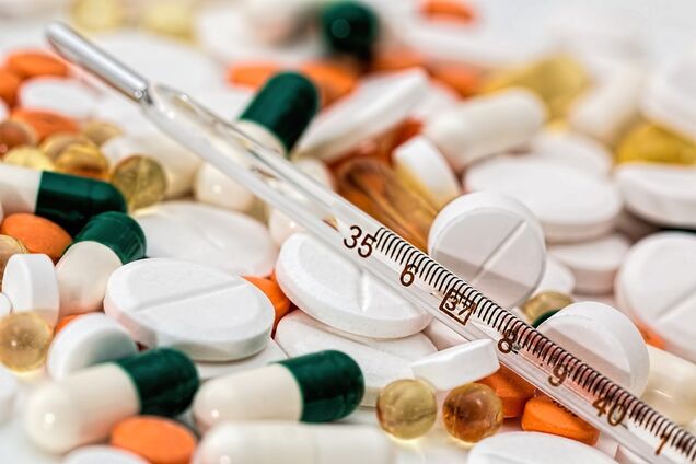 Українцям масово продають ліки-''пустишки'' від грипу: експерт перерахував назви