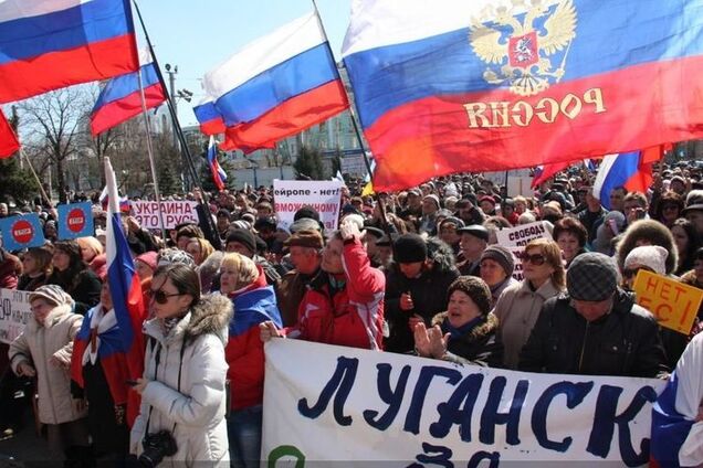 Луганск: черная свадьба в сумасшедшем июле