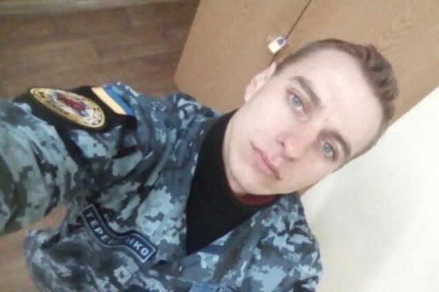 Герб на затылке: украинский моряк ошарашил россиян патриотичным поступком