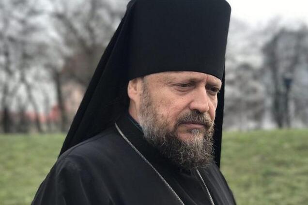 'Вели, как преступника!' Скандального священника РПЦ выгнали из Украины