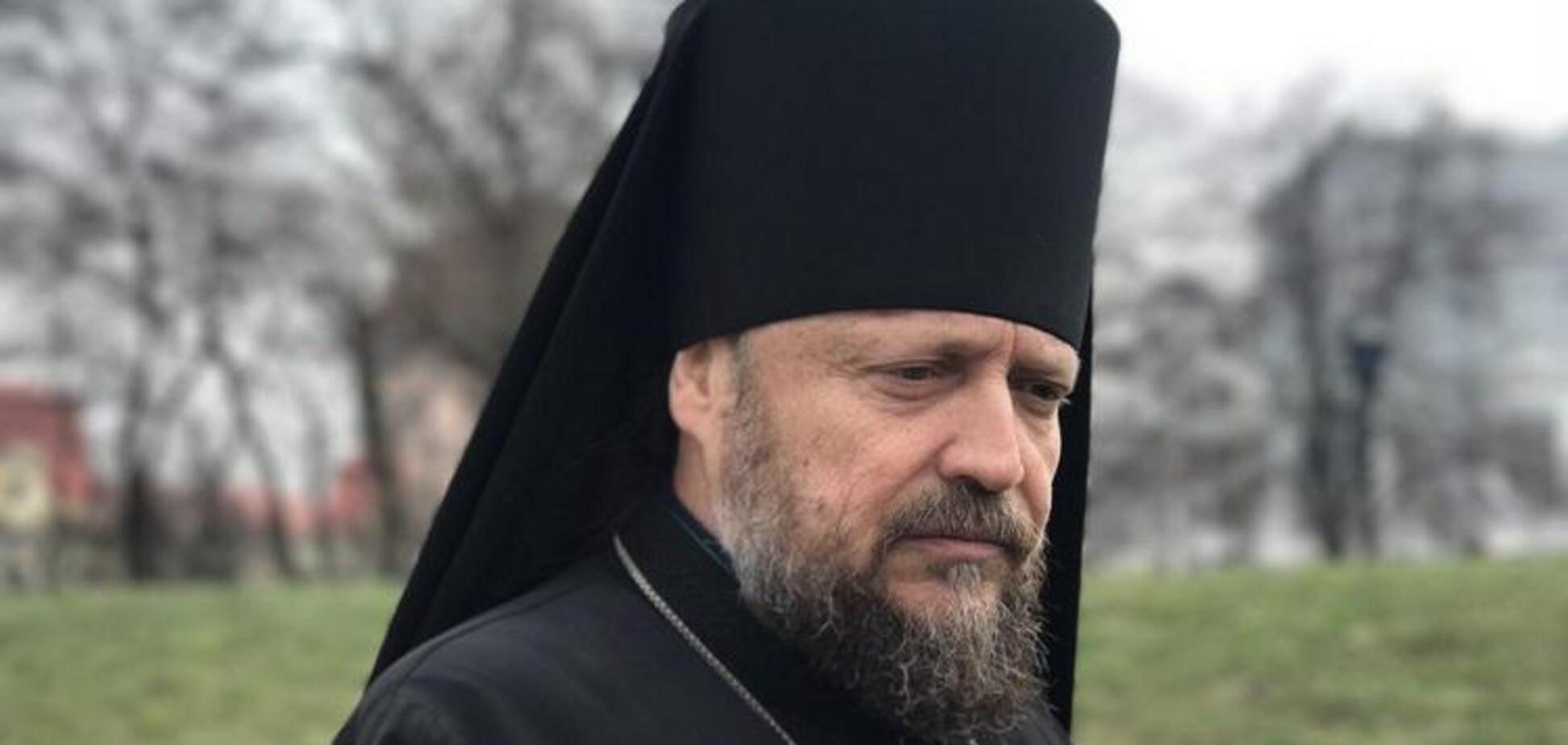 'Вели, як злочинця!' Скандального священика РПЦ вигнали з України