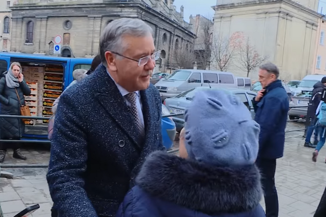 Откровенный разговор без табу: журналисты провели день с Гриценко