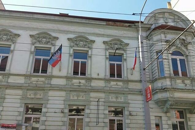 Зачем Кремль открывает ''посольства ДНР''