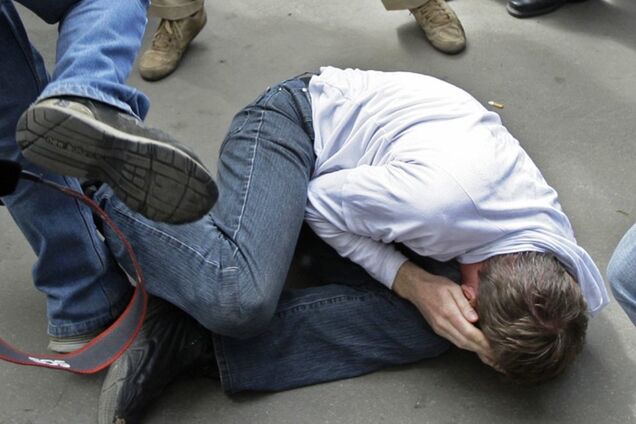 'Я – крутий!' У Росії підлітки зняли жорстоке побиття однокласника-інваліда. Відео