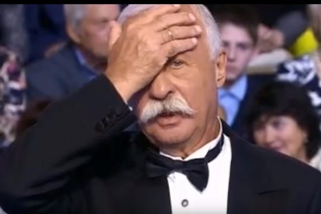 ''Страна дураков!'' В сети показали видео с битвой любителей халявы на ''Поле чудес''