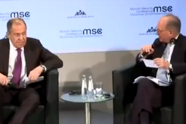 ''Пишите, что хотите'': Лавров нахамил Washington Post из-за вопроса о военных преступлениях