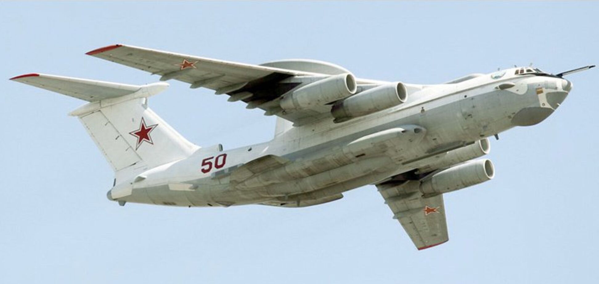 ''Применим оружие'': в ООС предупредили российскую авиацию на границе