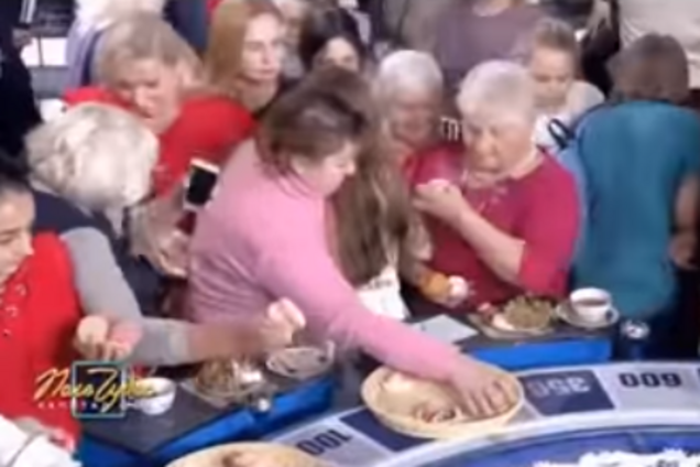 ''Так повелось на Руси'': Якубович высказался о битве за халяву на ''Поле чудес''