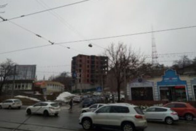 Нардепа звинуватили в незаконному будівництві висотки в центрі Києва
