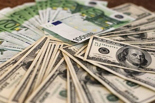 Что будет с курсом доллара перед выборами: на пороге масштабных рисков