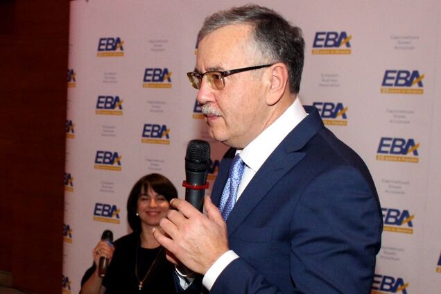 Анатолий Гриценко