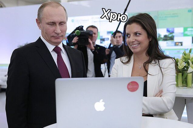 ''Марго, твое – это подлизывание'': пропагандистку Путина размазали в сети за ''подхрюкивание-челлендж'