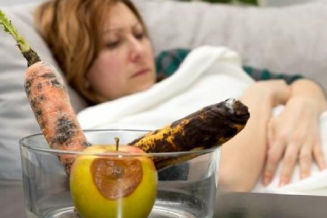 Названы продукты, которые медленно 'убивают' организм человека