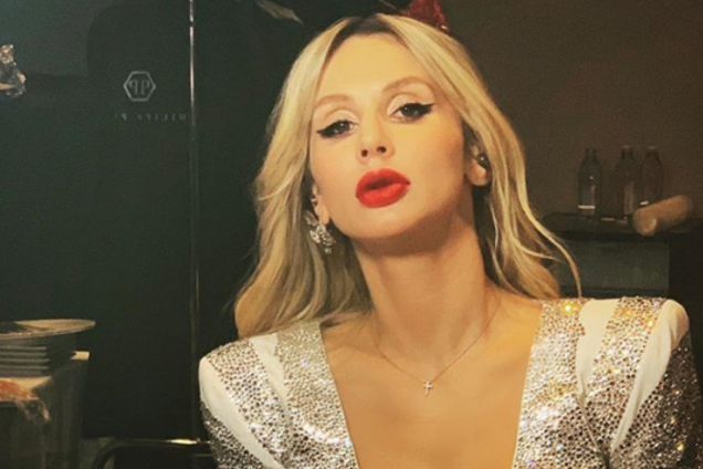 ''Королева ванной'': Лобода разозлила фанов странным фото