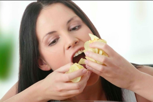 Названы популярные продукты, вызывающие рак