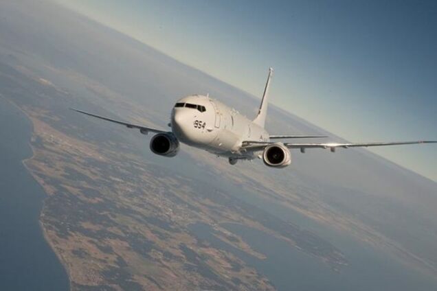 ''Мені нудно!'' Пілот-гуморист намалював у небі фалічні символи: як це виглядало