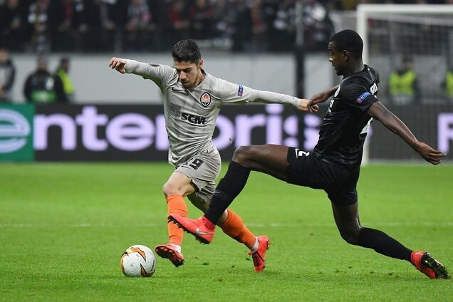 Айнтрахт – Шахтер: смотреть обзор матча