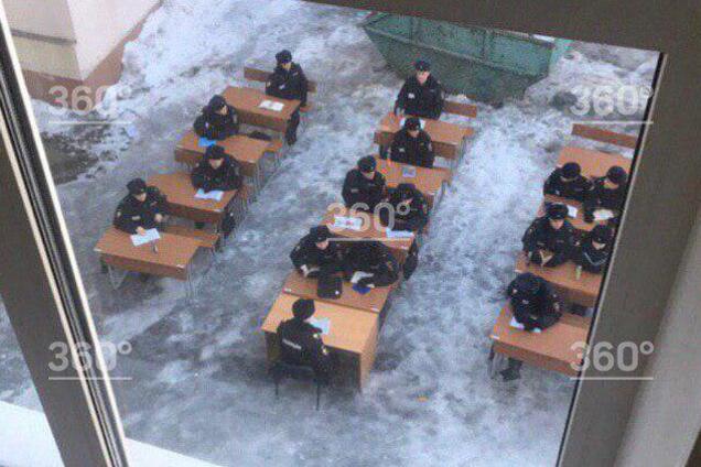 Вигнали на мороз: в Росії стався новий скандал з курсантами