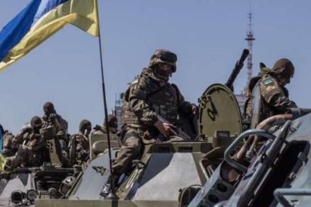 Под Донецком пролетели 4 военных самолета: что случилось