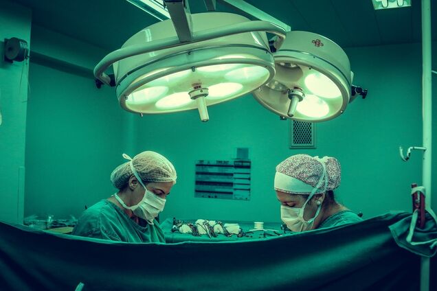 ''Кричала на всю лікарню'': російські лікарі прооперували жінку без наркозу