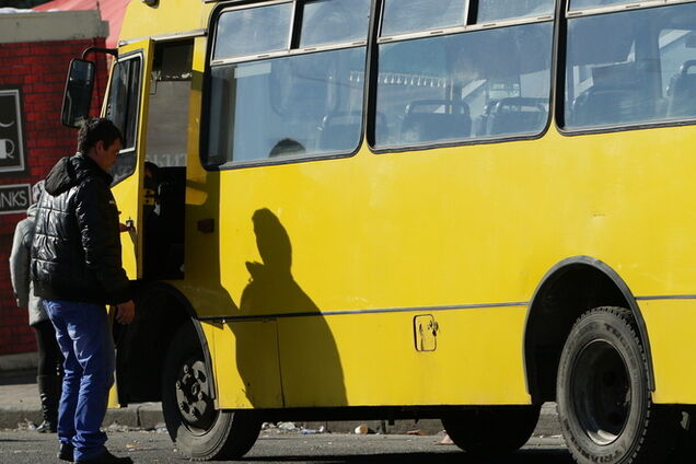 'За 8 гривен готовы убить!' В Харькове вспыхнул скандал из-за избиения маршрутчиком пенсионера