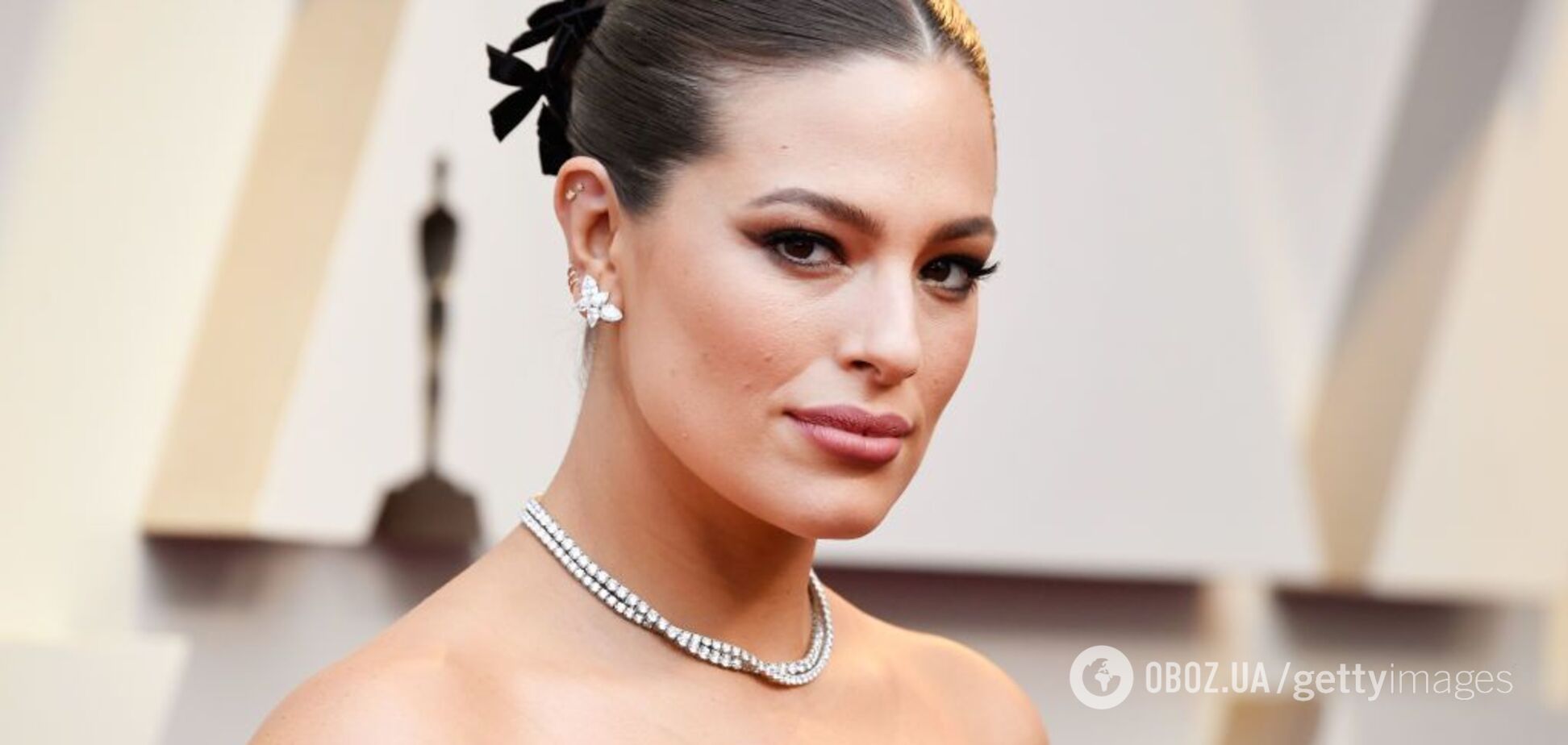 ''Оскар-2019'': найдорожча пишнотіла модель очолила червону доріжку