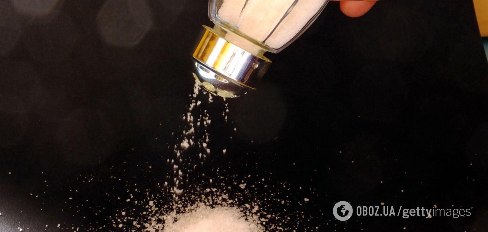 Вчені розповіли, чим небезпечна кухонна сіль