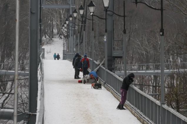 Рухнул с моста: в Житомире загадочно погиб майор ВСУ
