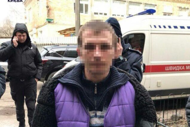 Прикидався мертвим: у Києві підозрюваний у вбивстві втік з місця НП