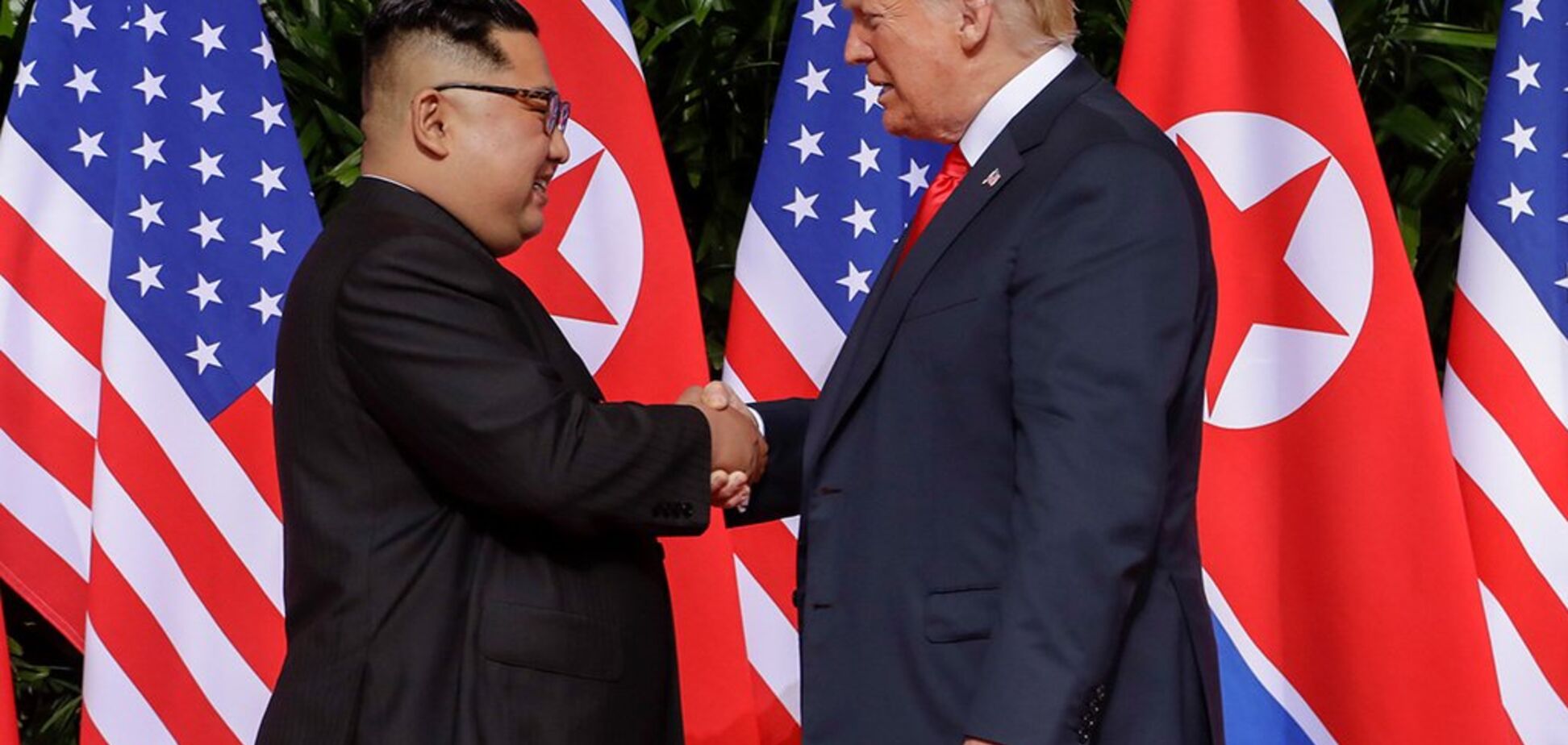Встреча Трампа и  Ким Чен Ына: наслаждаемся эффектным шоу