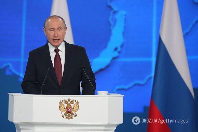 Путин и без санкций развалит Россию